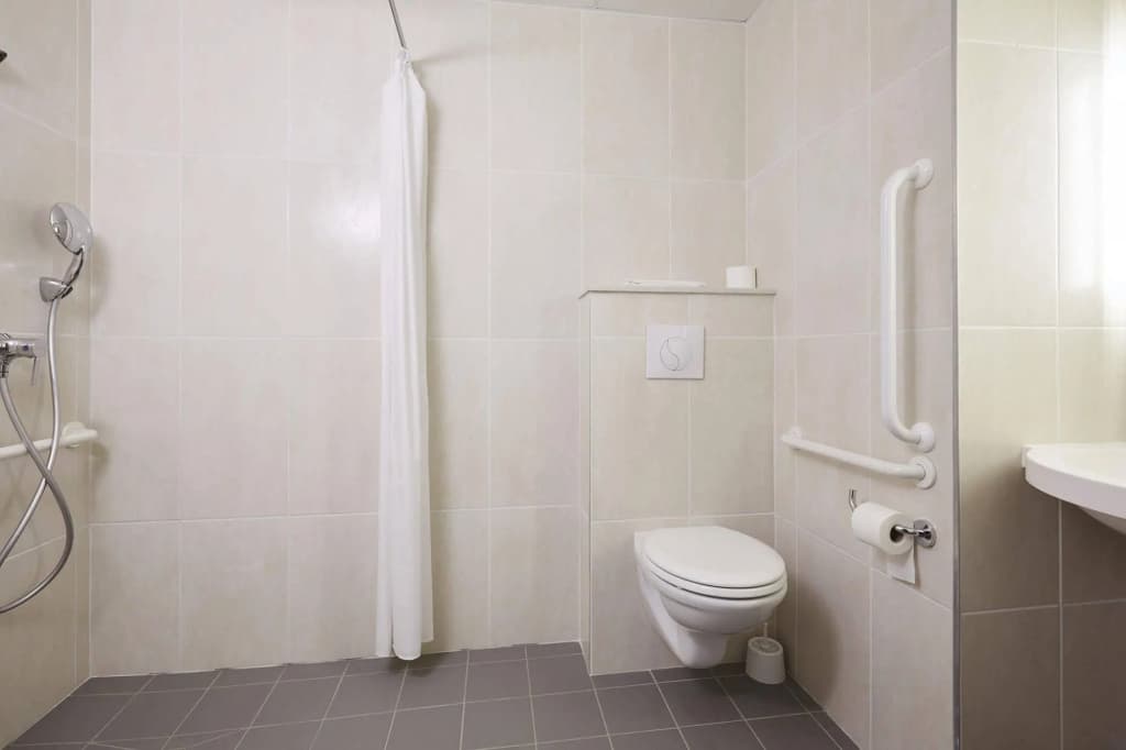 B&B HOTEL Aubenas - Miniature 8
