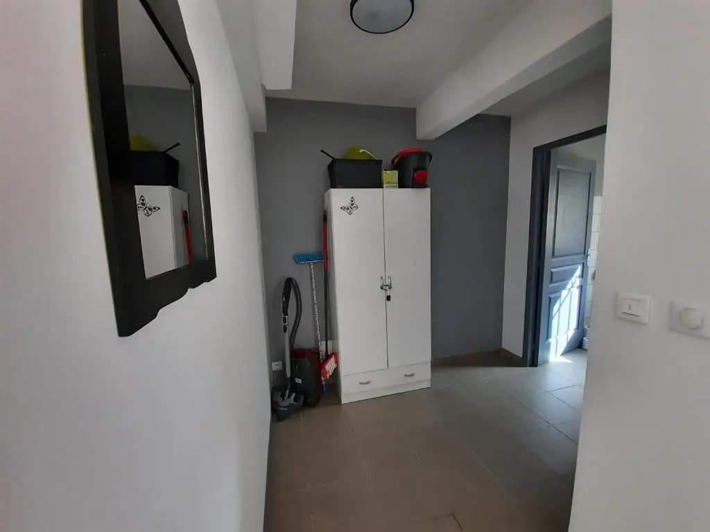 Superbe appartement F2 neuf : terrasse, barbecue. - Miniature 7