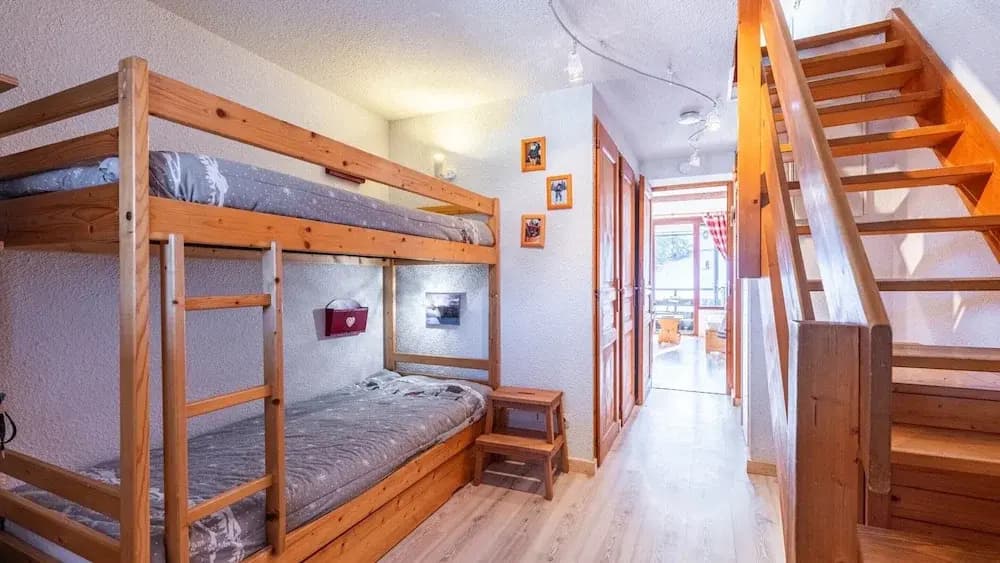 Apartment in Morillon Near Ski Slopes - Photo 5