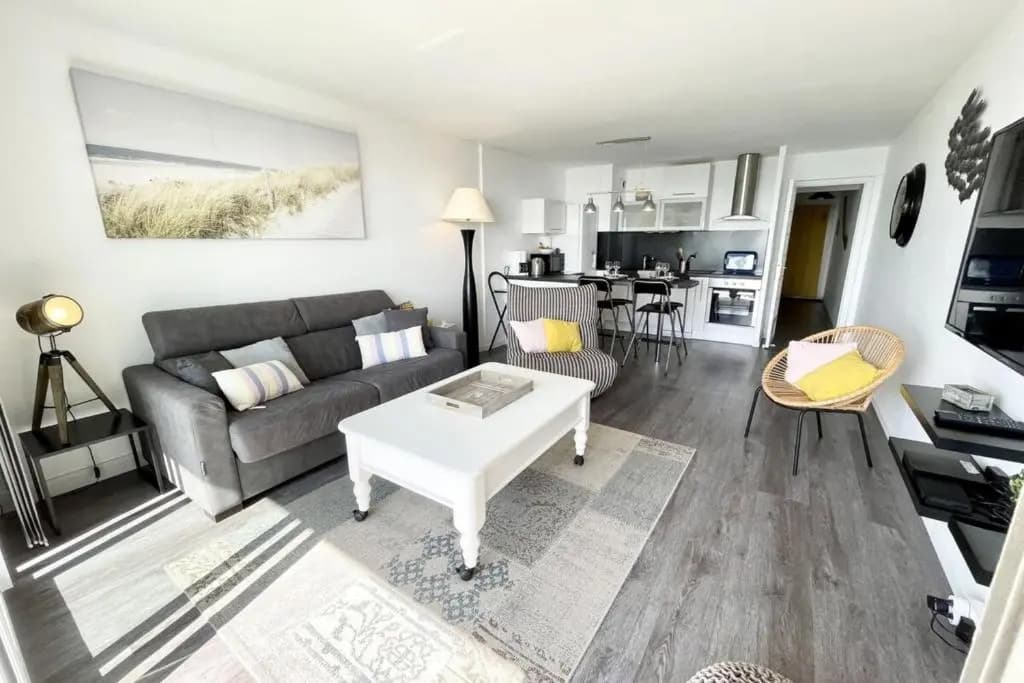 Magnifique T2 Archi Cosy Vue Mer 180 Piscine - Photo 5