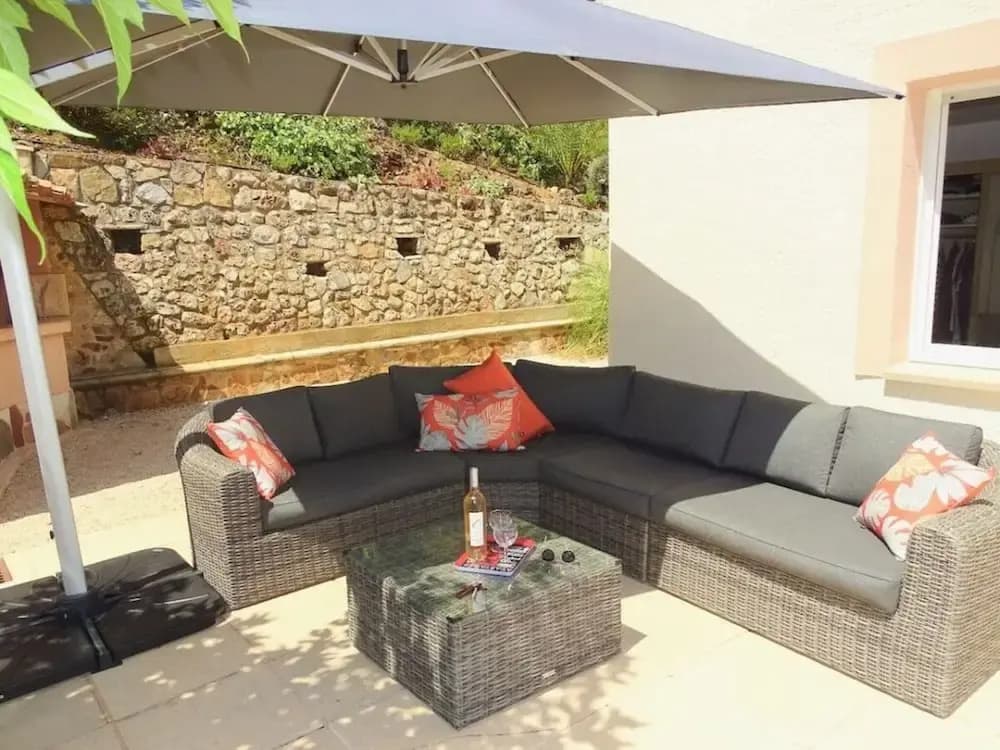 Belle Helene Comfortable Holiday Residence - Miniature 8