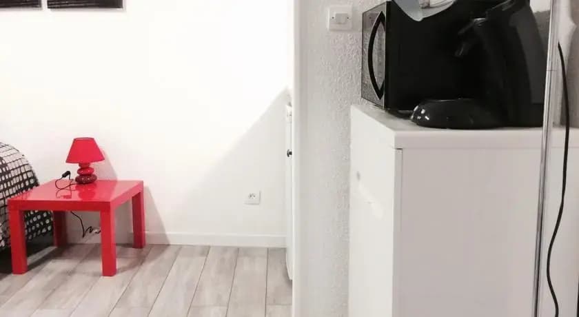 Studio au calme Palais de justice - Photo 3