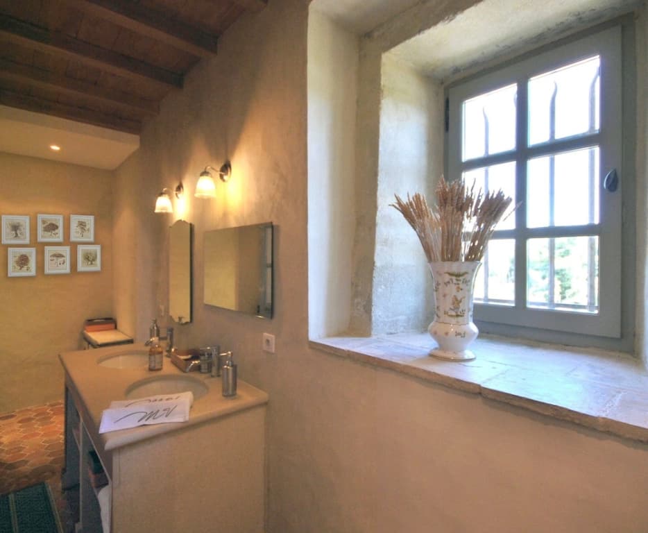 Mas de varangle Chambres d'hôtes et Gîte - Miniature 8