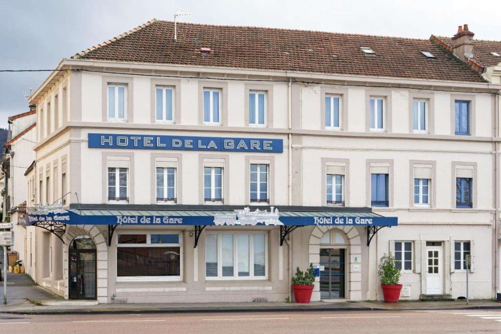 Contact Hôtel de la Gare et son restaurant Côte à Côte - Photo 1