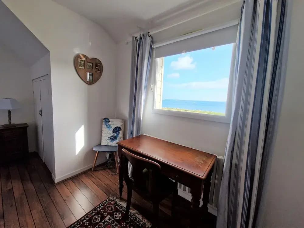 Holiday Home With sea View in Perros-guirec - Photo 4