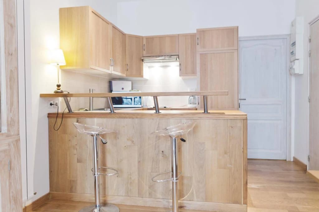 Appartements - Visit in Bordeaux - Miniature 6