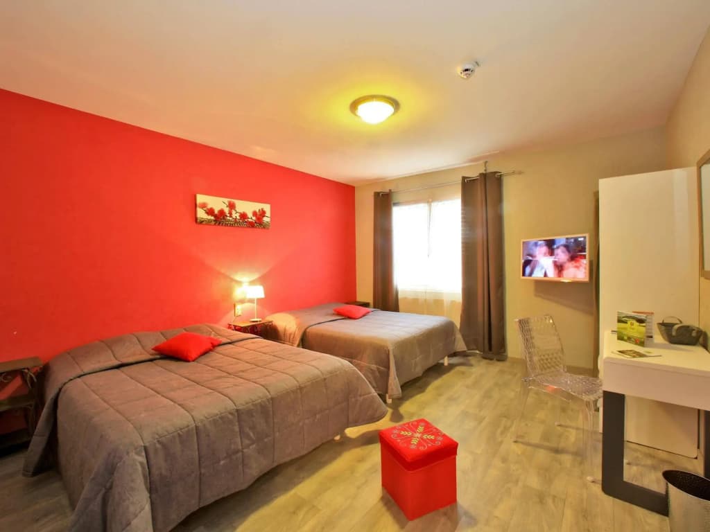 Hôtel L'Embarcadère - Photo 2