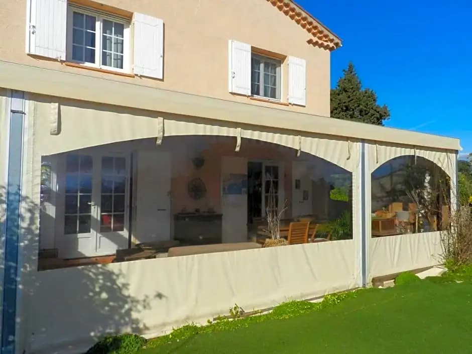 La Bastide Neuve des Oliviers - Photo 1