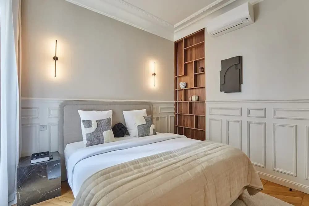 Amazing Apartment Saint Germain des Pres With AC by Studio Prestige - Photo 2