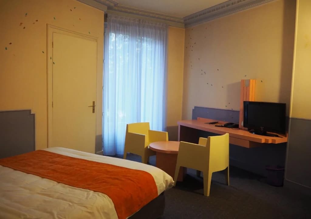 Splendid Hotel Centre Gare - Miniature 7