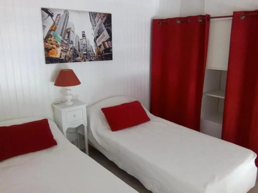 Appartement Sète, 1 pièce, 4 personnes - FR-1-338-314 - Photo 2