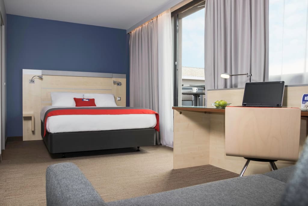 Holiday Inn Express Toulouse Airport by IHG - Photo 5