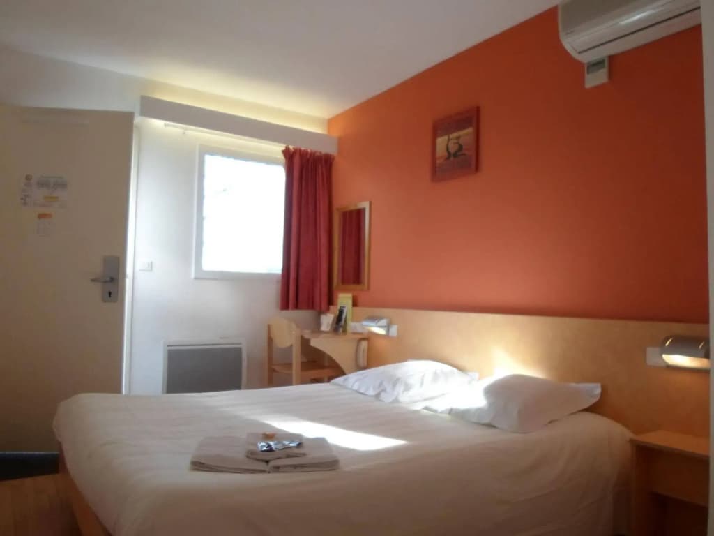 The Originals Access, Hotel Saint-Flour - Photo 3