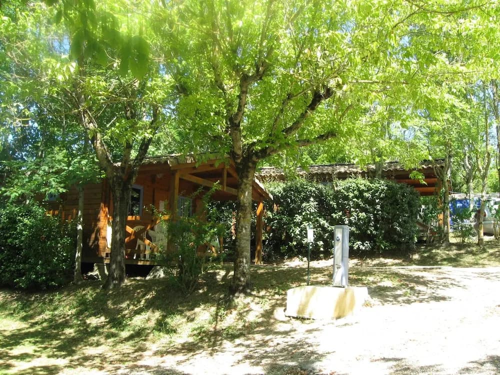 Camping Le Faillal - Cabanes et chalets - Photo 5