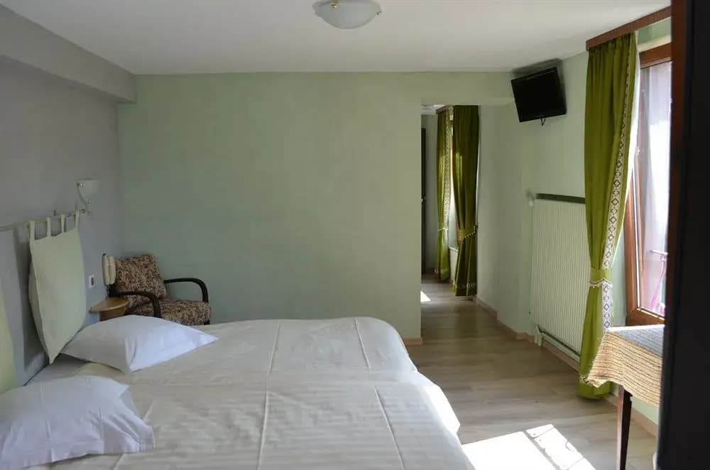 Logis Hotel Les Vosges - Photo 5