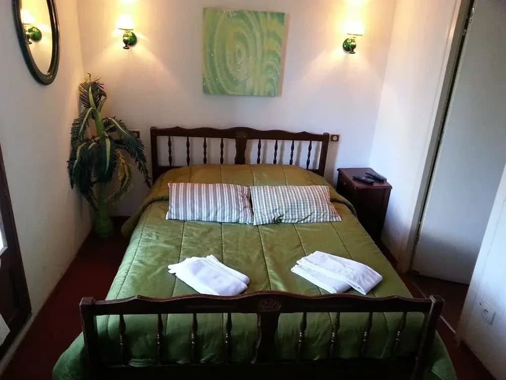 Hôtel Aux 2 Frères - Photo 3