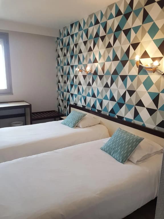 Hotel Nestor - Photo 2