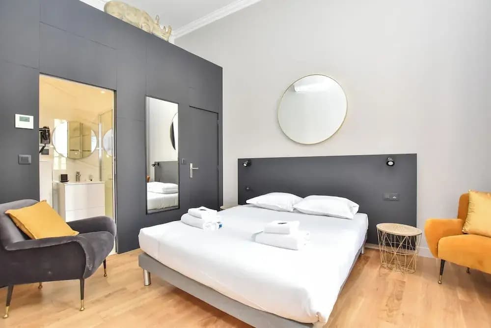 Cozy Apartment - 2br/7p - Arc de Triomphe - Photo 1