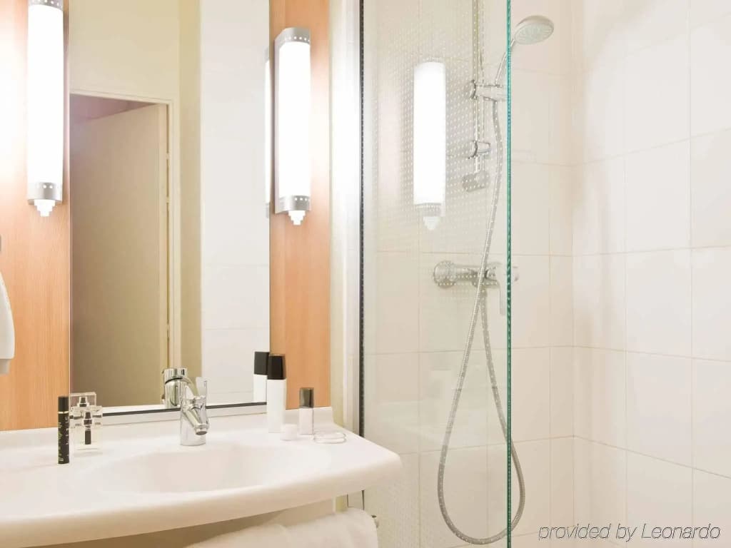 ibis Bordeaux Centre Gare Saint Jean - Miniature 8