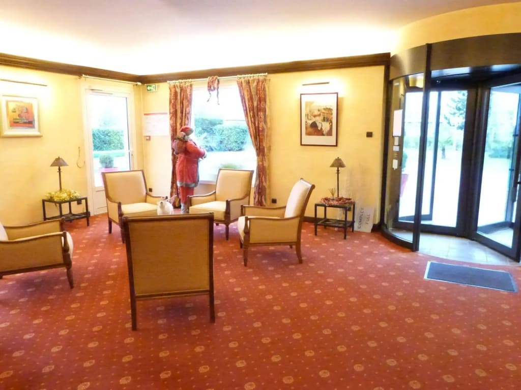 Citôtel Aurore Bourges Nord - Saint Doulchard - Photo 2
