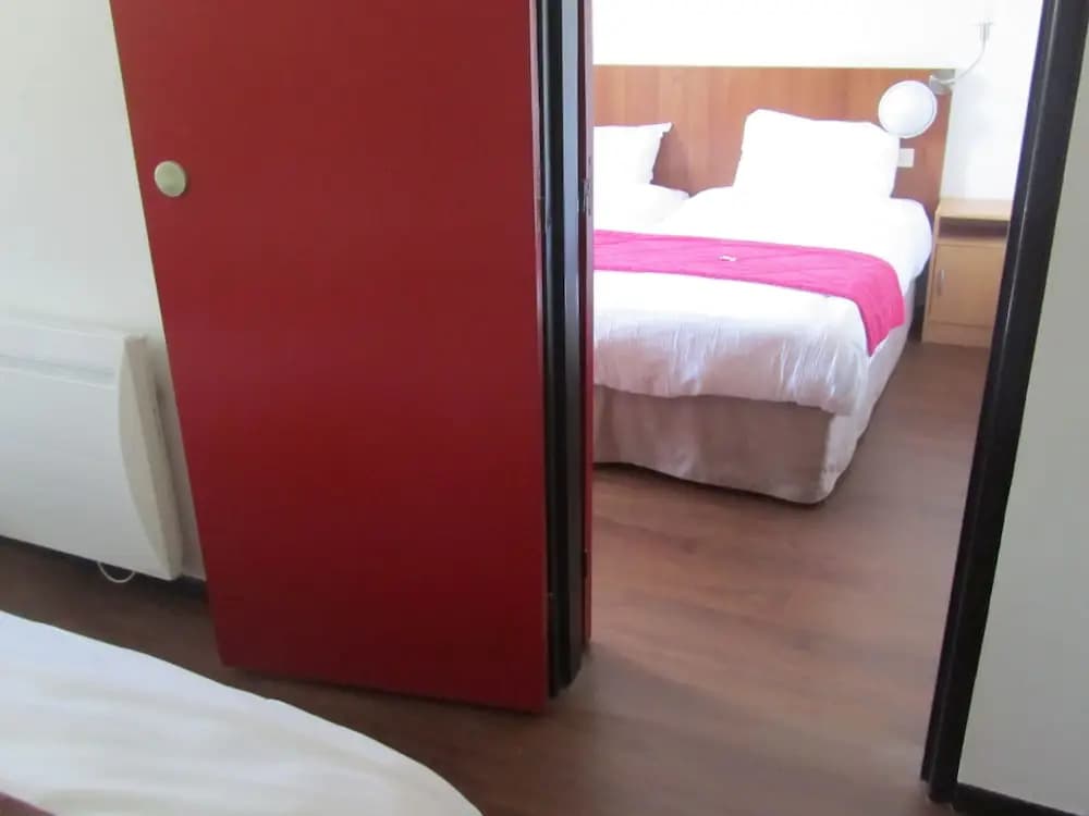 Hôtel Le Saint-Joseph - Photo 4