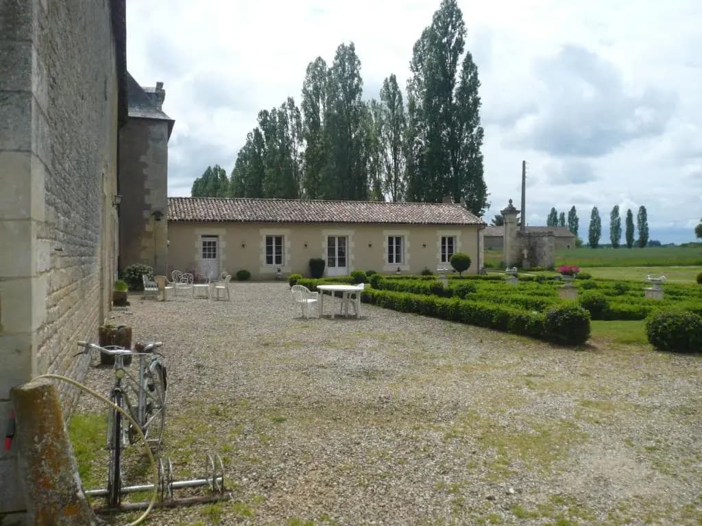 LOGIS du Château du Bois Doucet - Photo 4