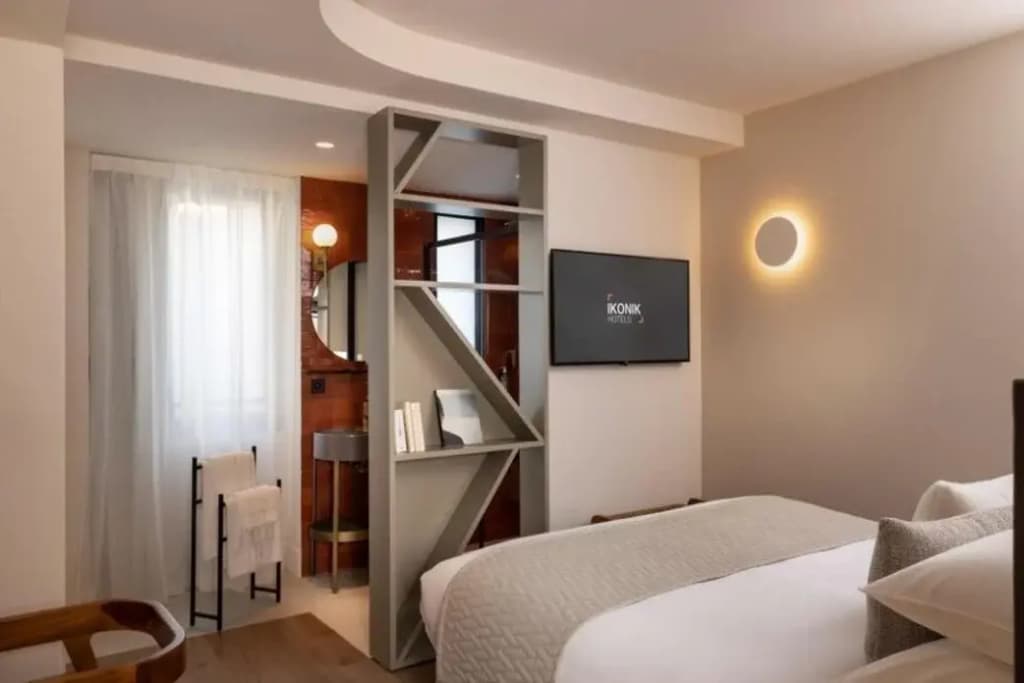 Ikonik Jean Medecin Hotel - Photo 3