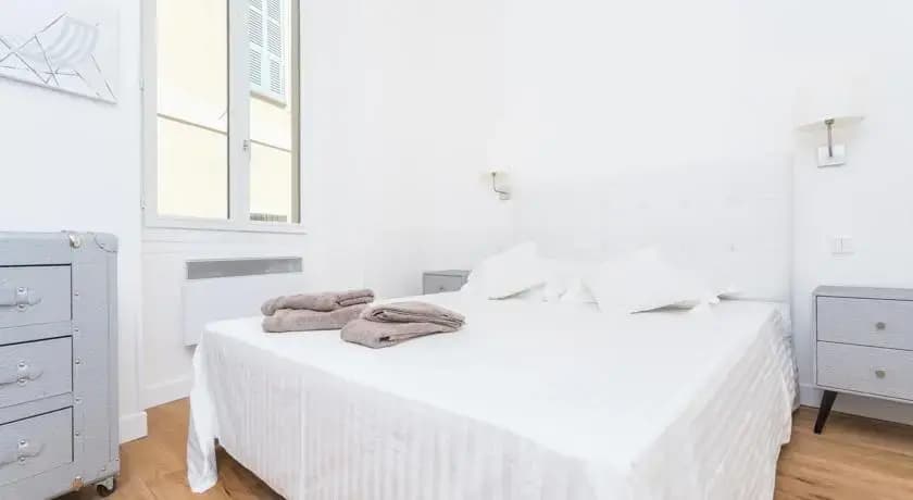 Pont Vieux - 2 Chambres - Vieux Nice - Photo 2