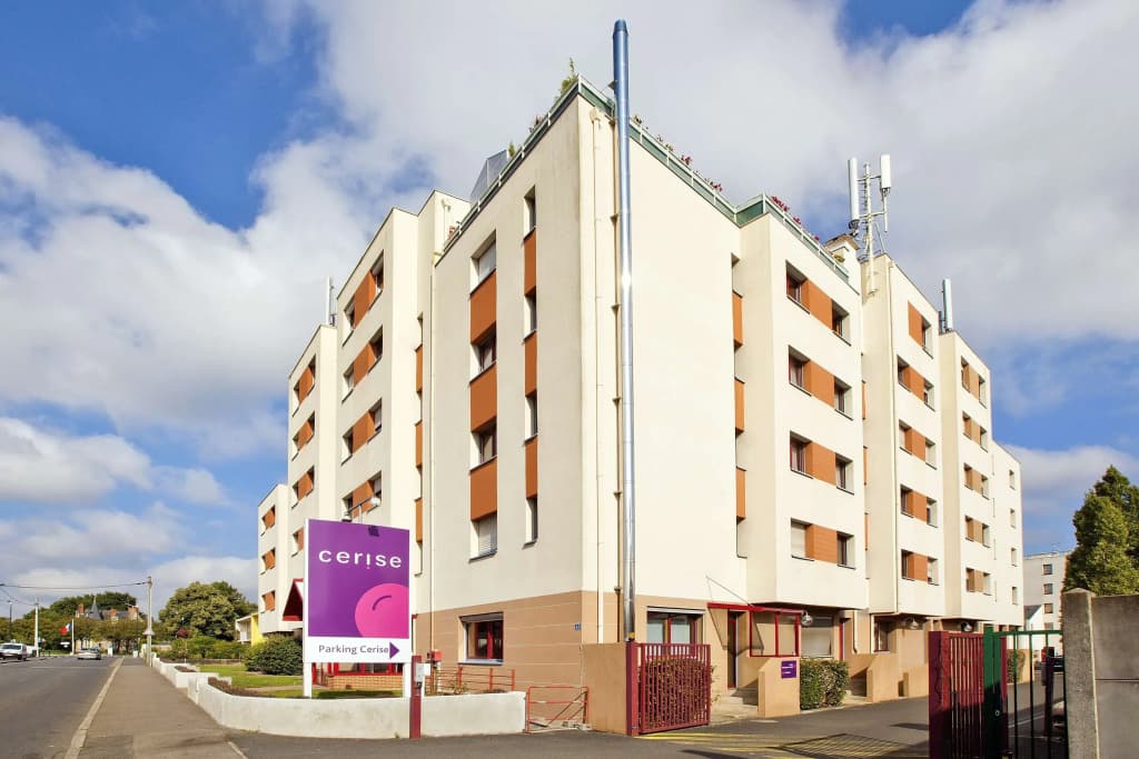 Cerise Nantes La Beaujoire - Photo 1