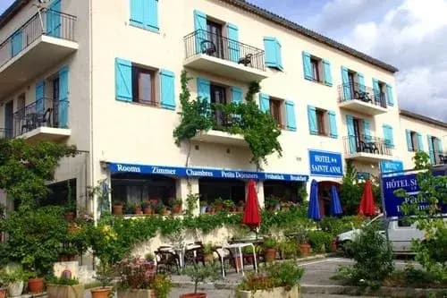 Hôtel Sainte Anne - Photo 1