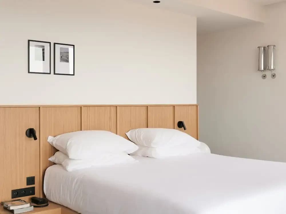 Hotel Moderne - Photo 4