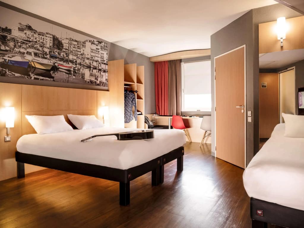 ibis Cannes Mandelieu - Photo 2