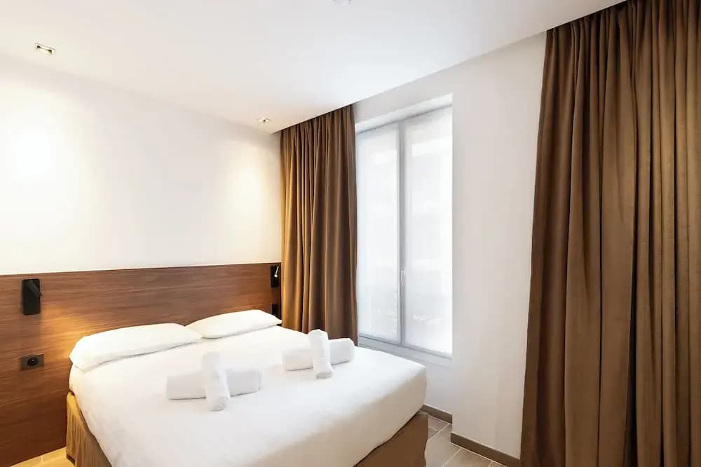 Les Suites Tour Eiffel - Photo 3