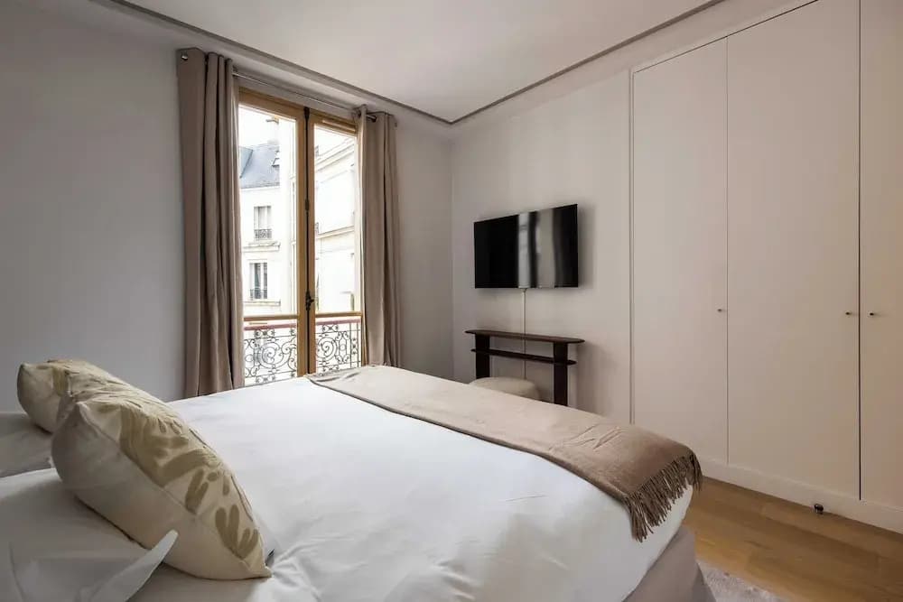 Sublime Apt - 3bd/6p With AC - Victor Hugo/16e - Photo 2