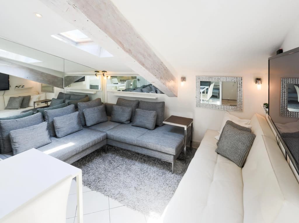 2 room CROISETTE behind CARLTON HOTEL (NEW) - Photo 5