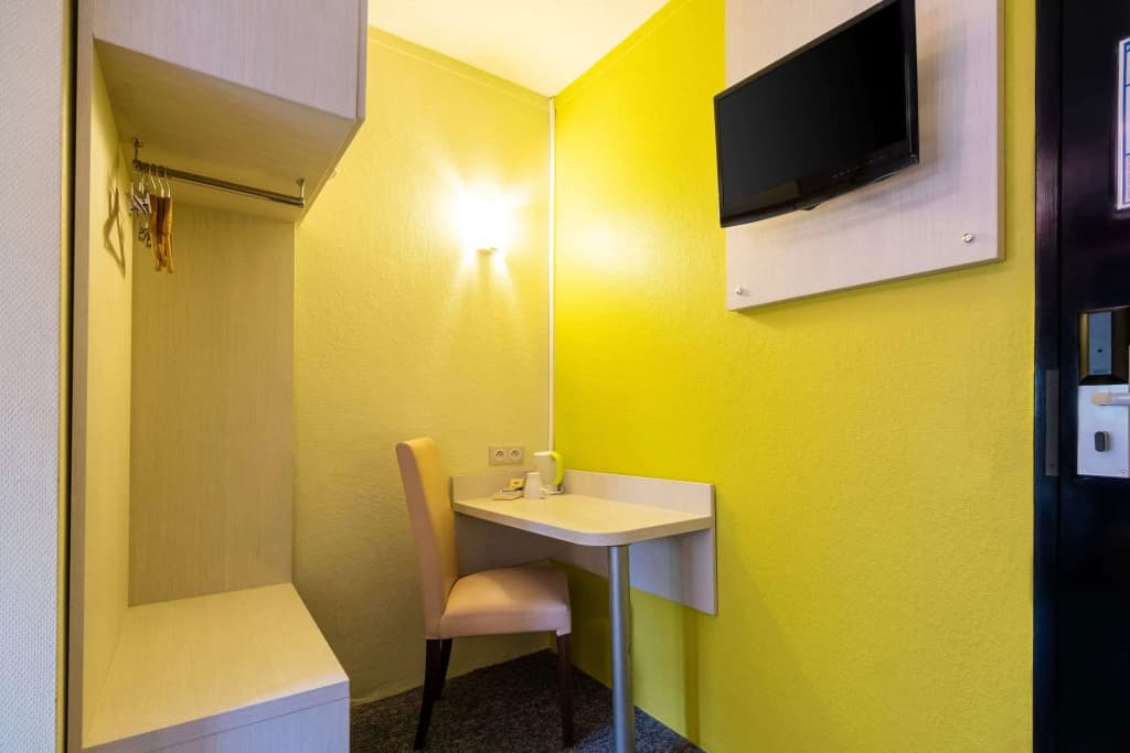 Comfort Hotel Orleans Olivet - Miniature 6