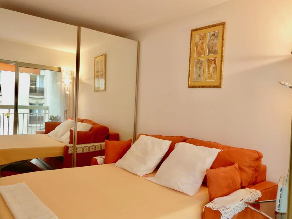 One Bedroom Apartment in the Center of Cannes Next to the Carlton a few Meters From the Croisette - 367 - Photo 4