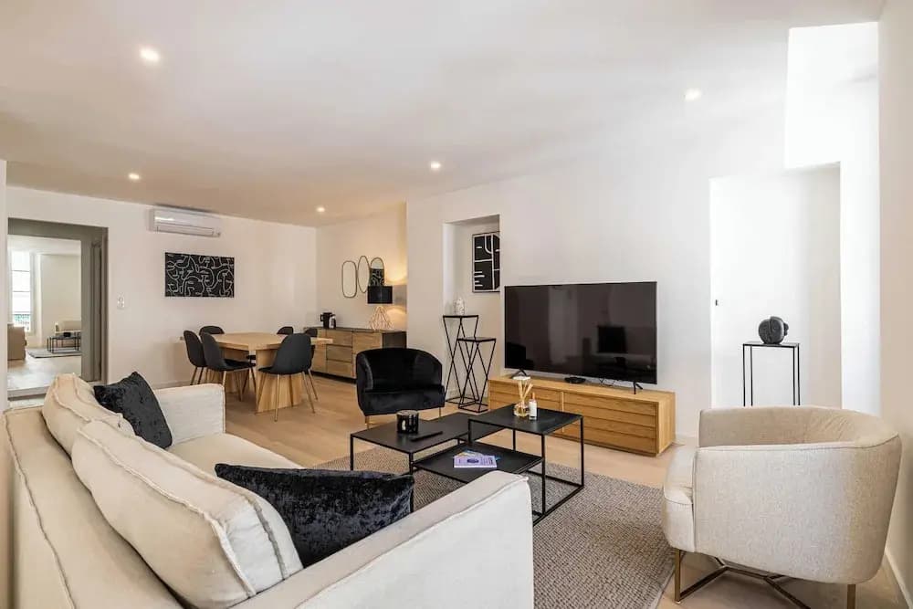 Splendid 90m2 Apartment Coeur de Cannes - Miniature 8