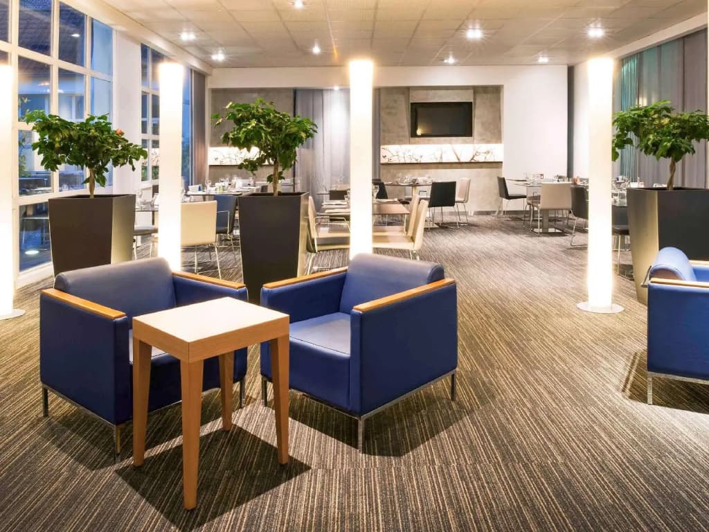 Novotel Lille Centre Grand Place - Photo 2