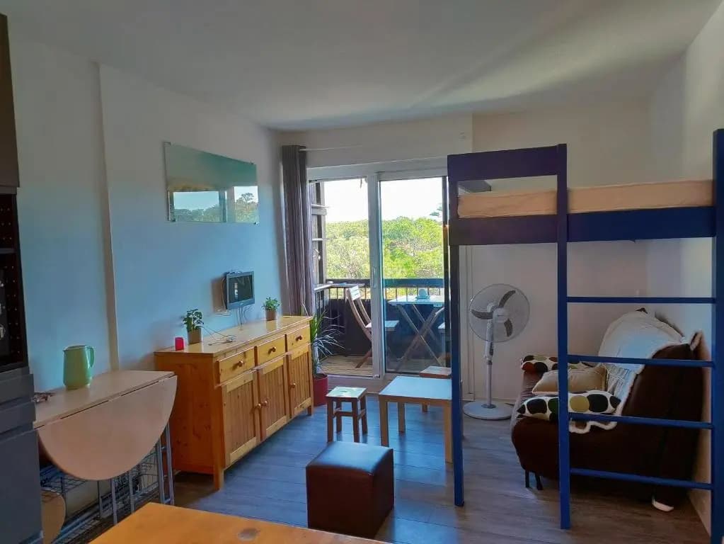 studio à l'océan au dessus des pins (plage & commerces à pied) - Photo 2