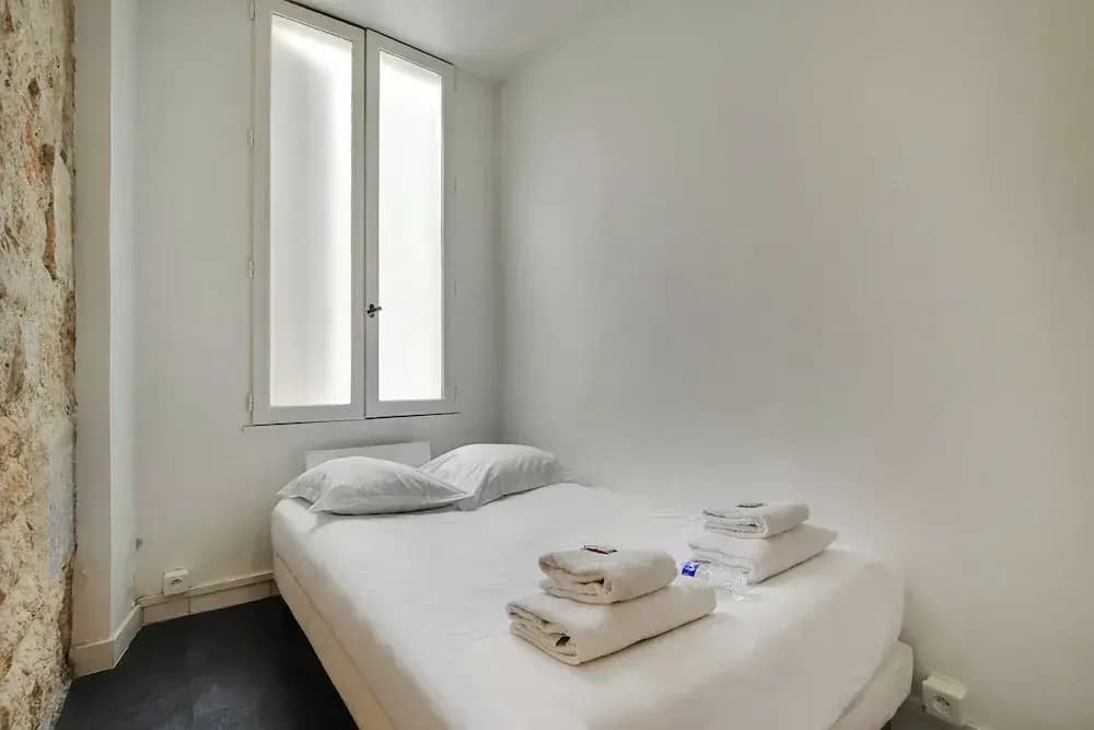 Authentic Studio - 2P - Canal St Martin - Photo 5