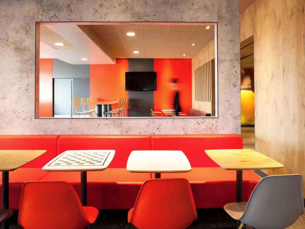 ibis Pau Lescar - Miniature 6