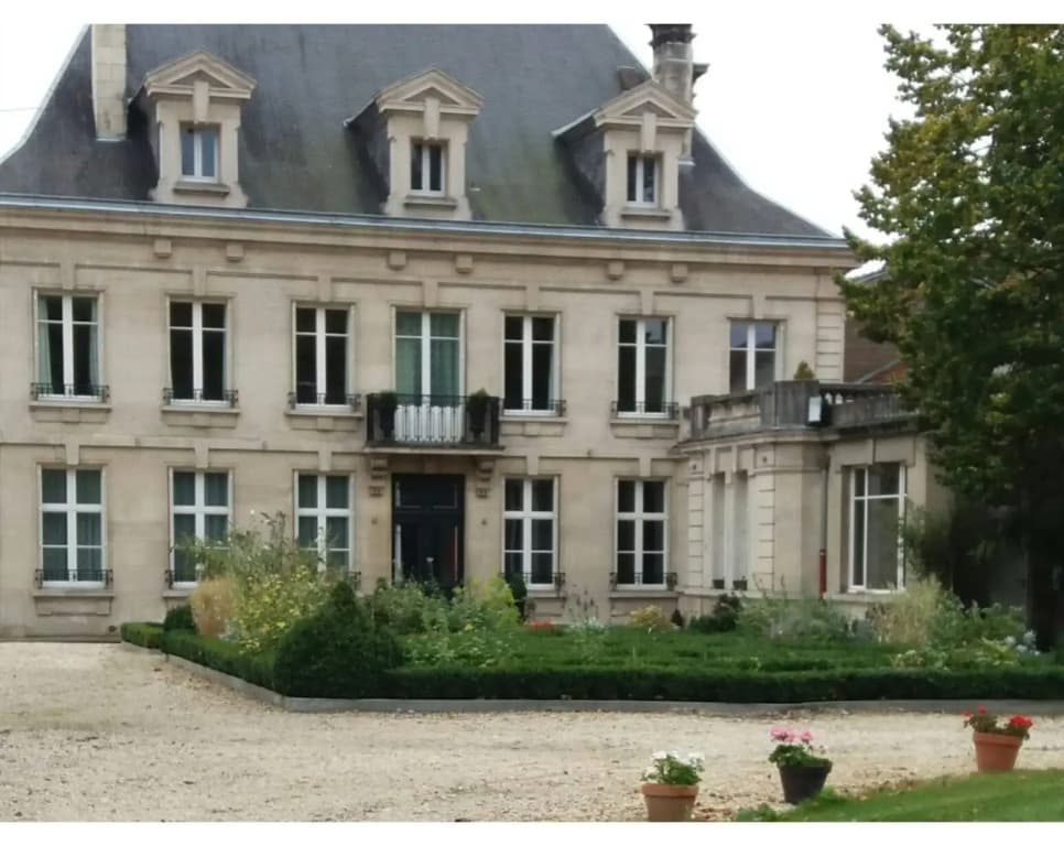 La Maison dans le Parc - Photo 1