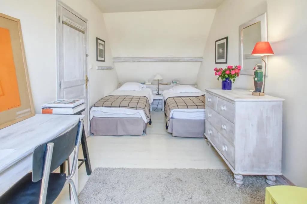 House With 5 Bedrooms in Regnéville-sur-mer, With Wonderful sea View, Enclosed Garden and Wifi - 6 km From the Beach - Pho...