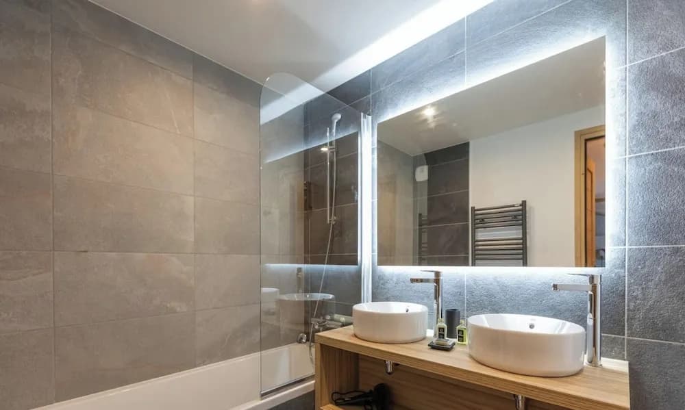 Apartment in Aime-la-plagne Near Fornelet Lift - Miniature 8