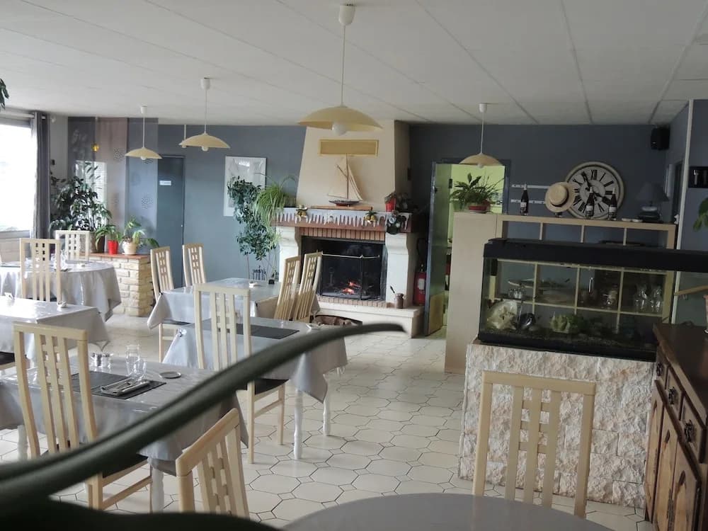 Auberge des Charmilles - Photo 2