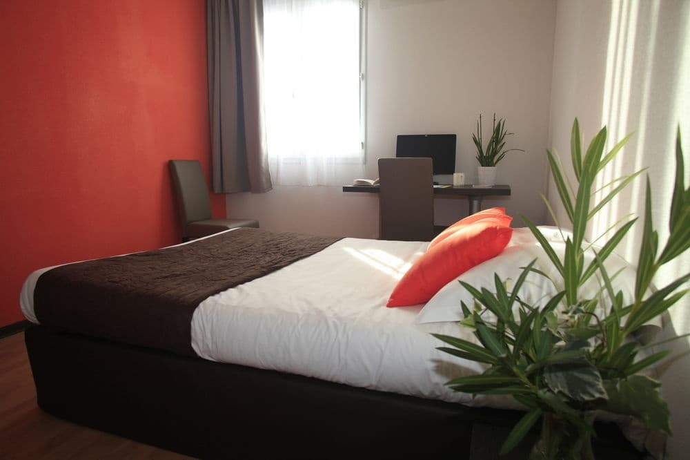 Comfort Aparthotel Aix Le Tholonet - Photo 4