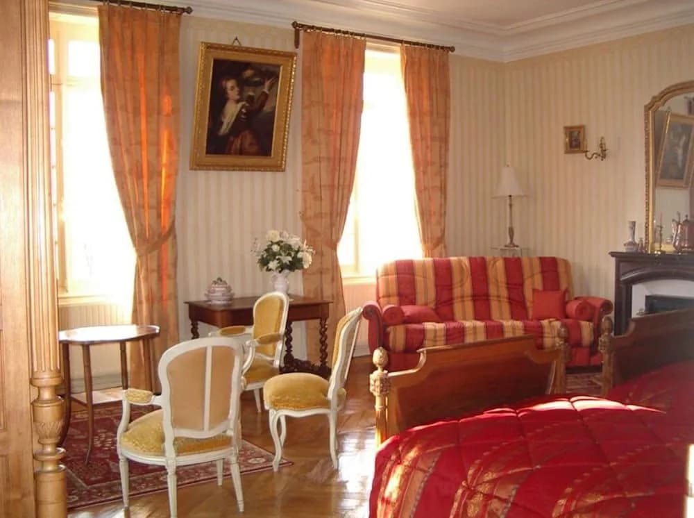Chateau de Montbraye - Photo 4