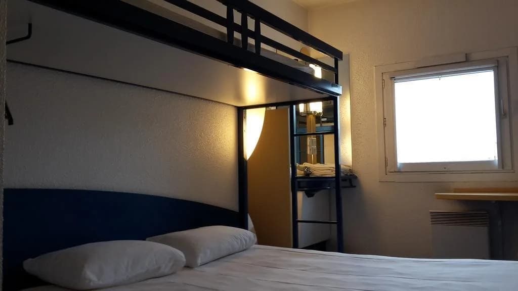 ibis budget Lille Lesquin Aéroport - Photo 5