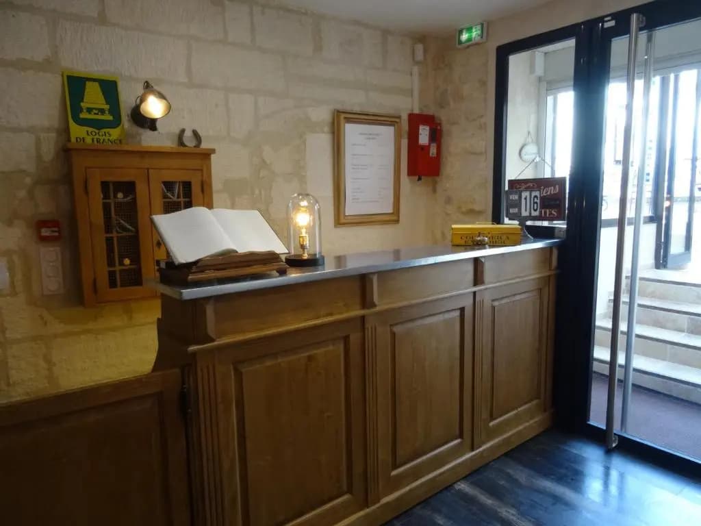 Hôtel La Muette - Photo 2